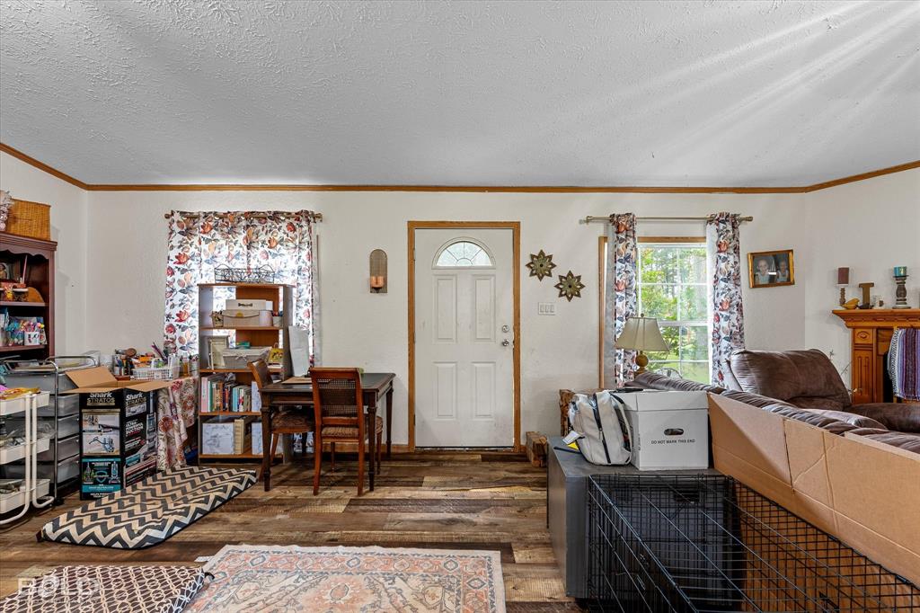 Pine Crest Sub - Residential