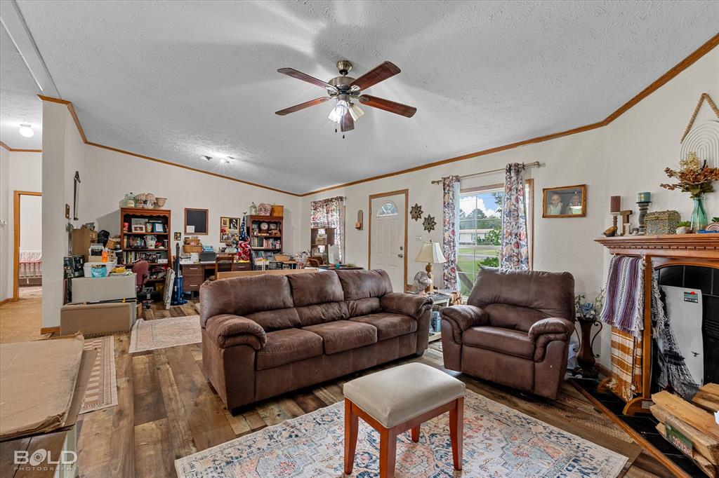 Pine Crest Sub - Residential