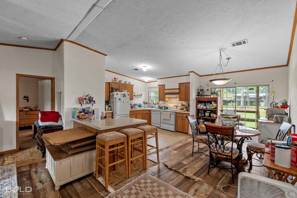 Pine Crest Sub - Residential