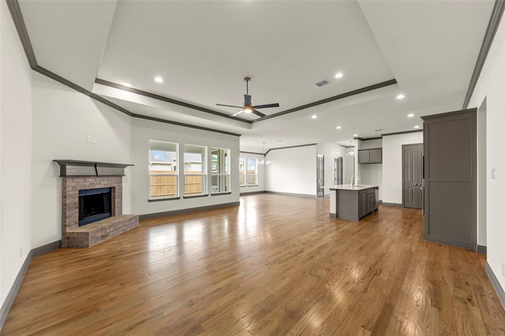 Meadow Ridge Estate - Residential