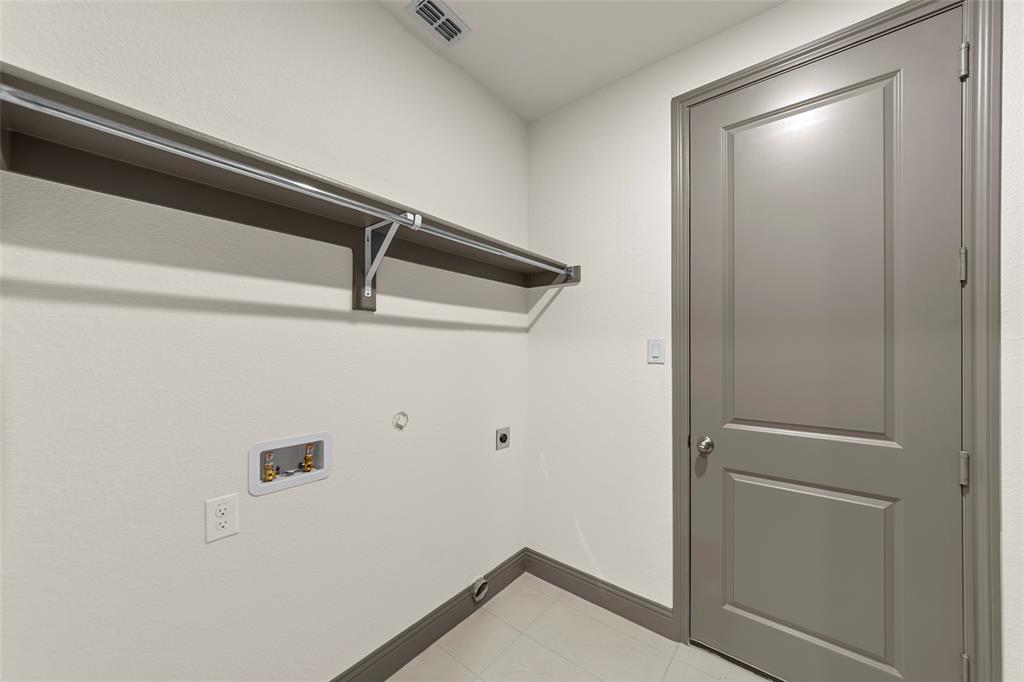 Meadow Ridge Estate - Residential