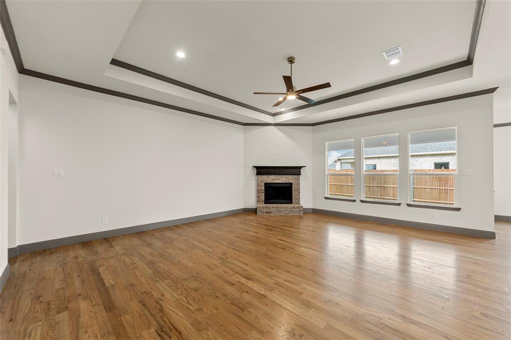 Meadow Ridge Estate - Residential