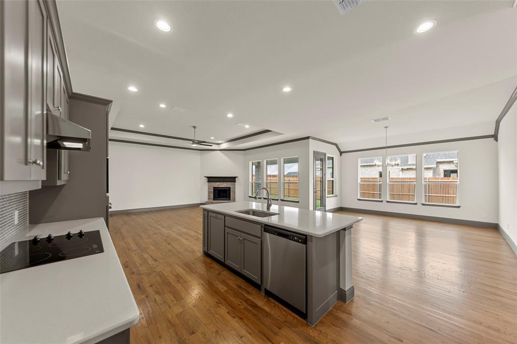 Meadow Ridge Estate - Residential