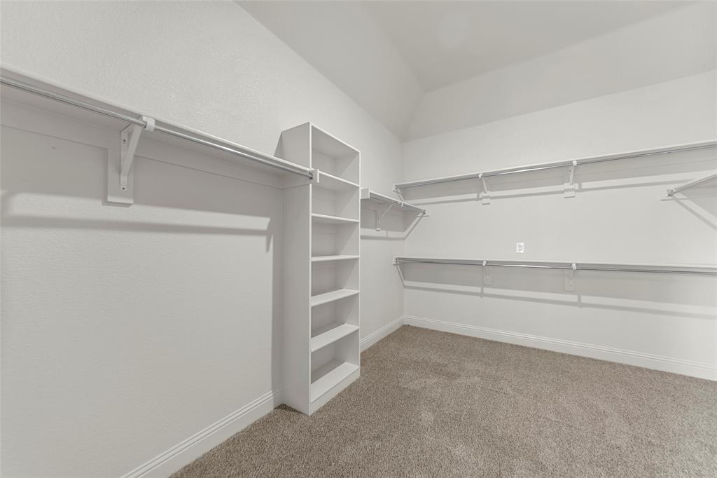 Meadow Ridge Estate - Residential