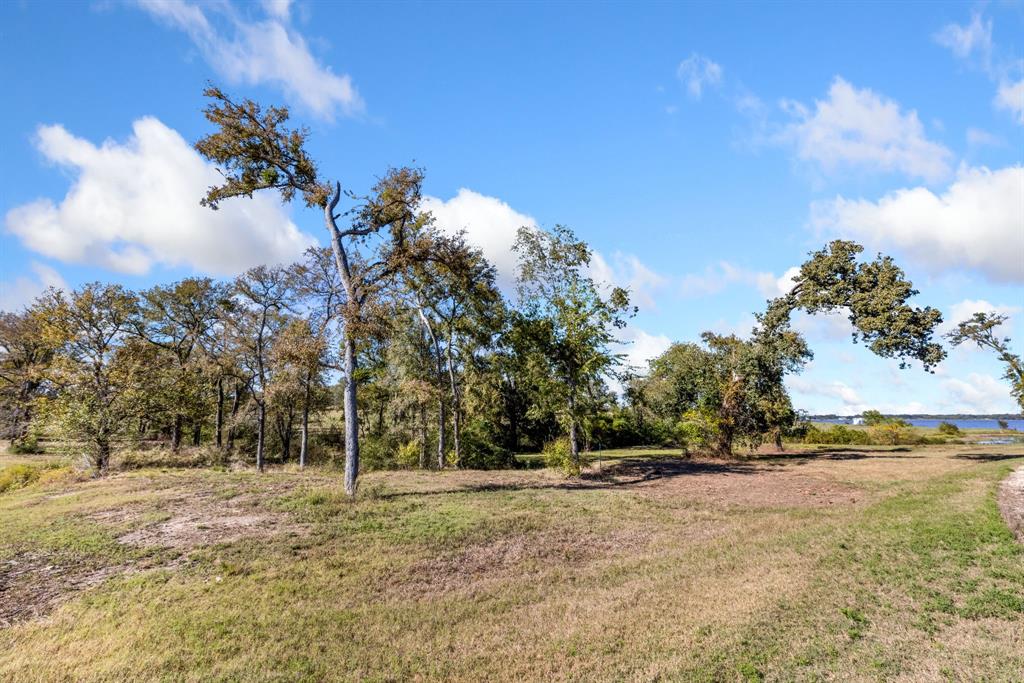 Diamond Point - Land