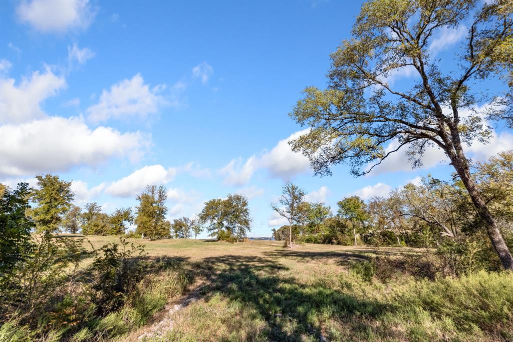 Diamond Point - Land