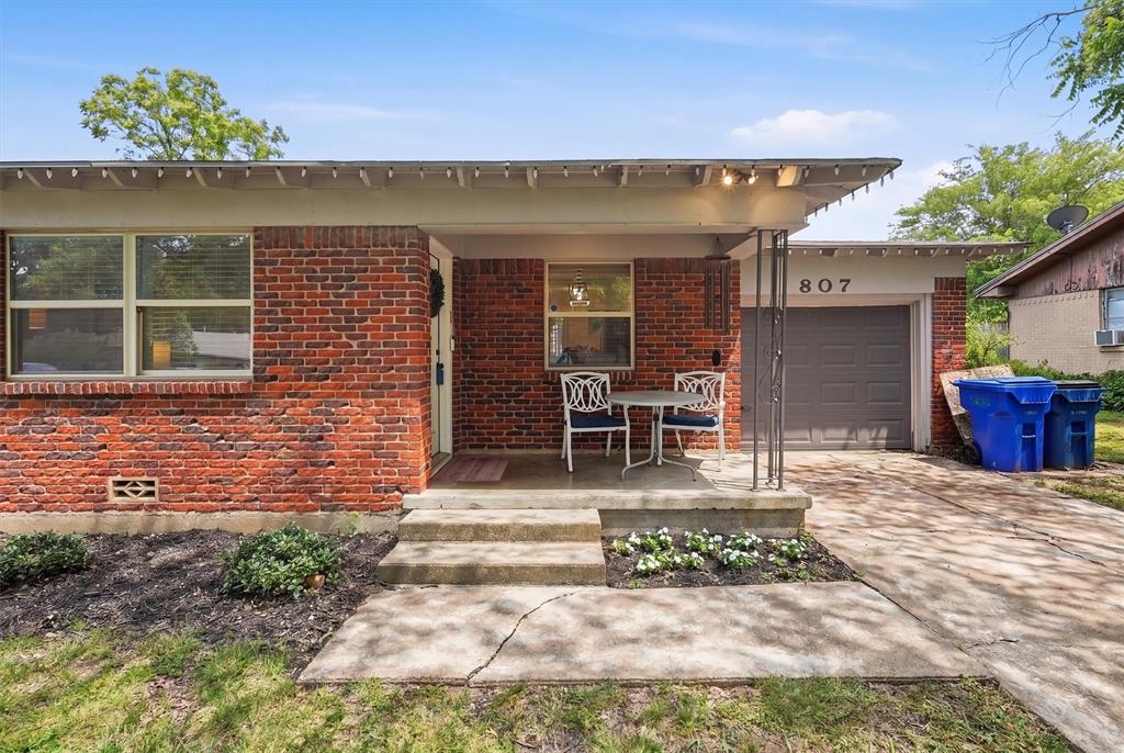 Meadow Heights - Residential