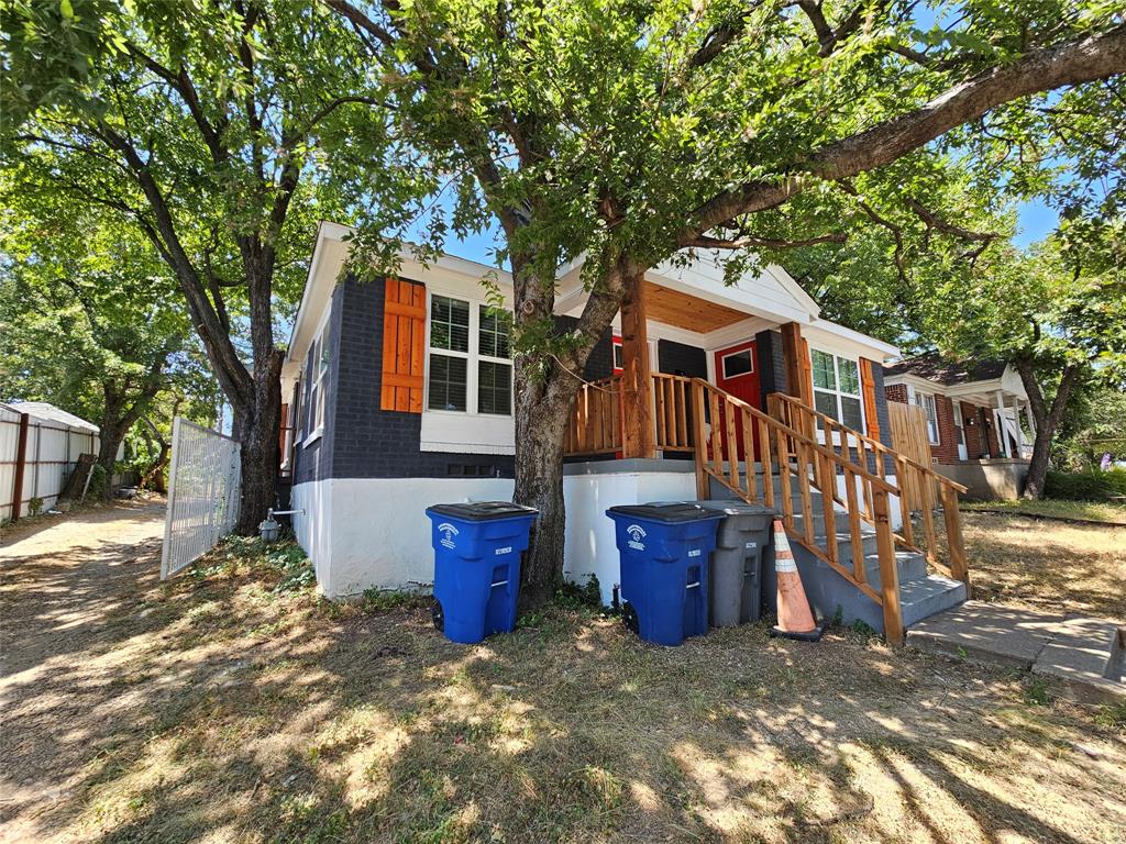 Kessler Plaza - Residential Lease