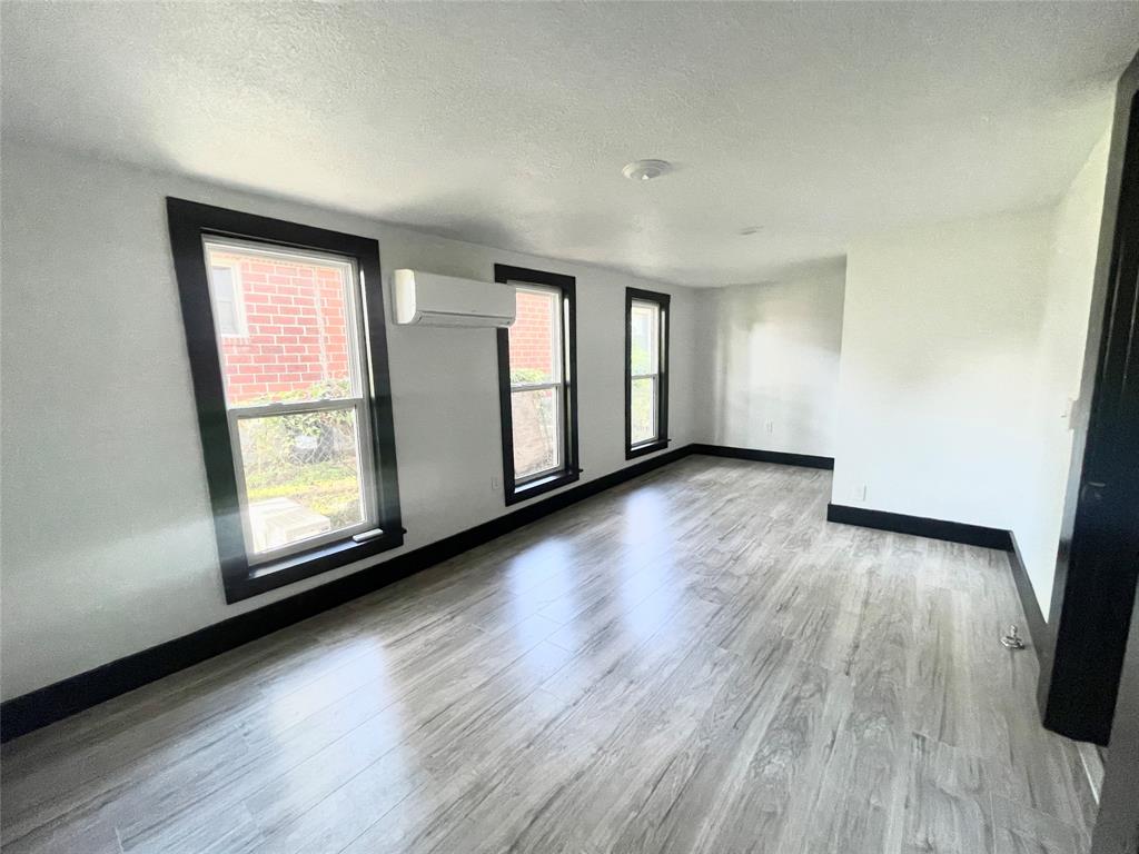 South Side Add - Residential Lease