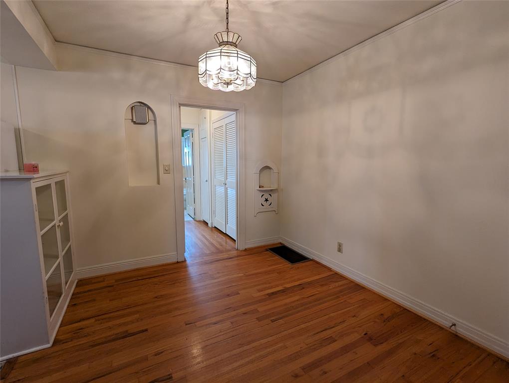Altadena Rev - Residential Lease