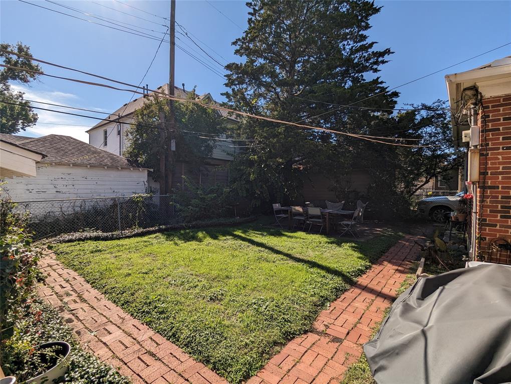 Altadena Rev - Residential Lease