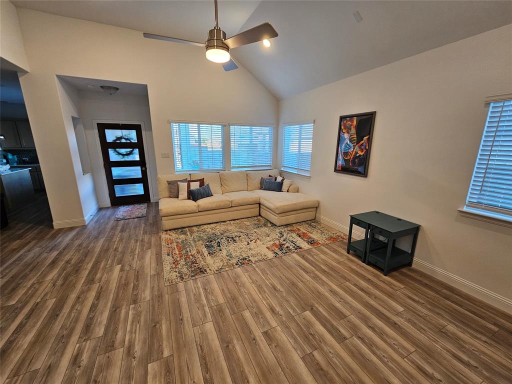Enclave At Meadow Run, The - Residential Lease