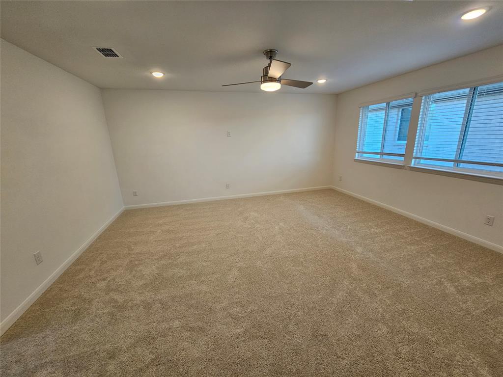 Enclave At Meadow Run, The - Residential Lease