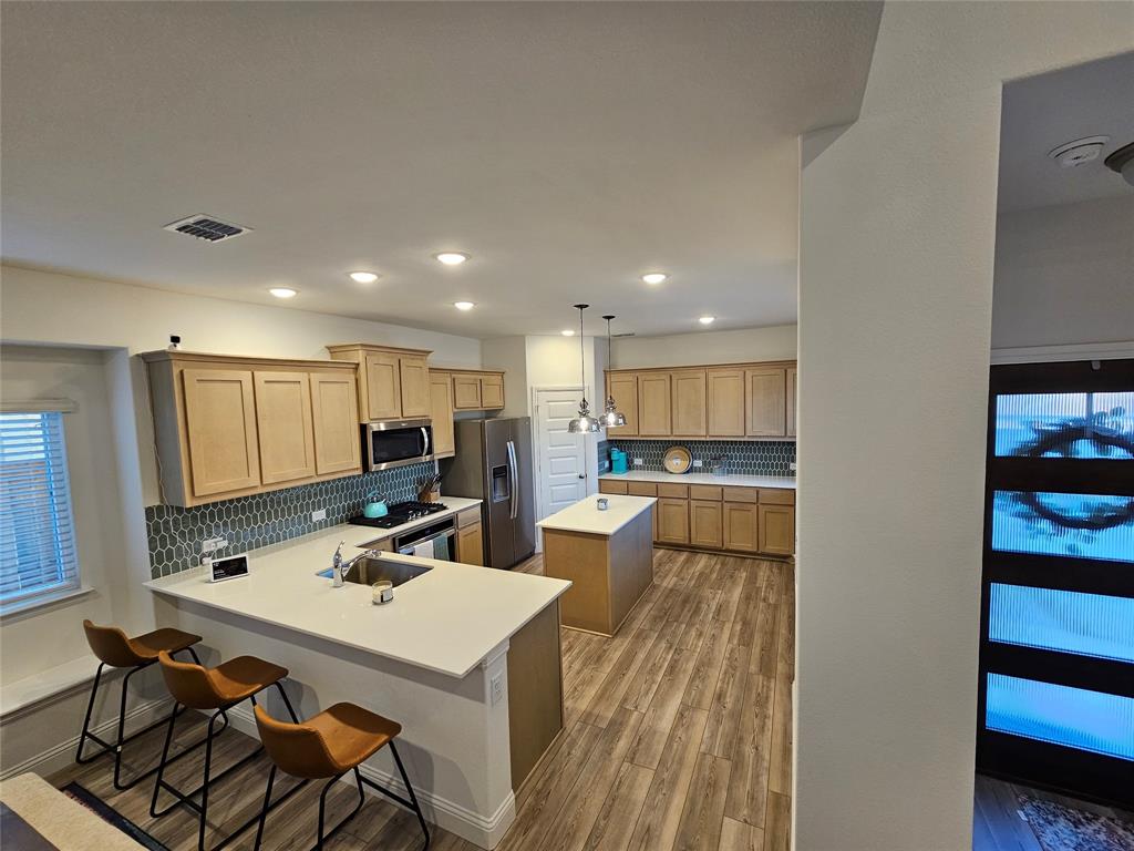 Enclave At Meadow Run, The - Residential Lease