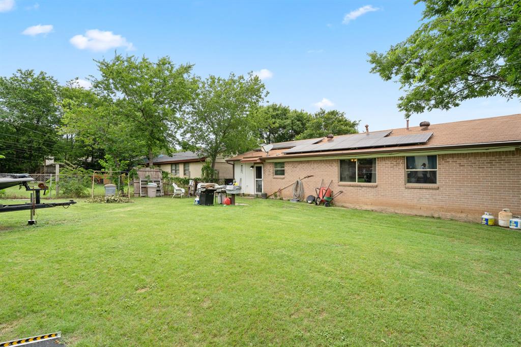Fairmeadows 03 - Residential