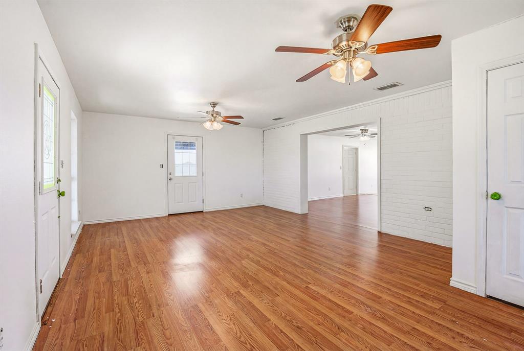 A0111 B B B & C R R CO - Residential