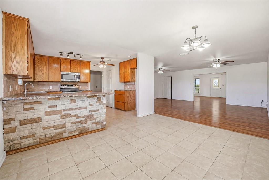 A0111 B B B & C R R CO - Residential