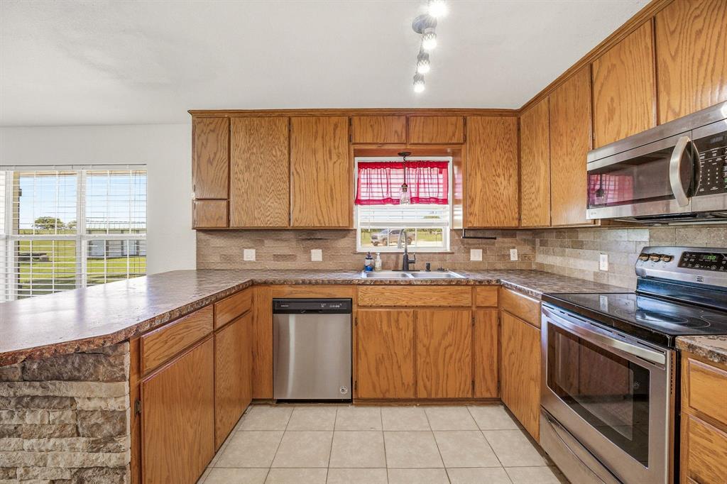 A0111 B B B & C R R CO - Residential