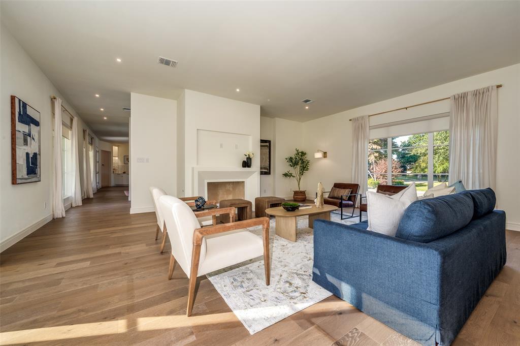Royal Oaks Park - Residential