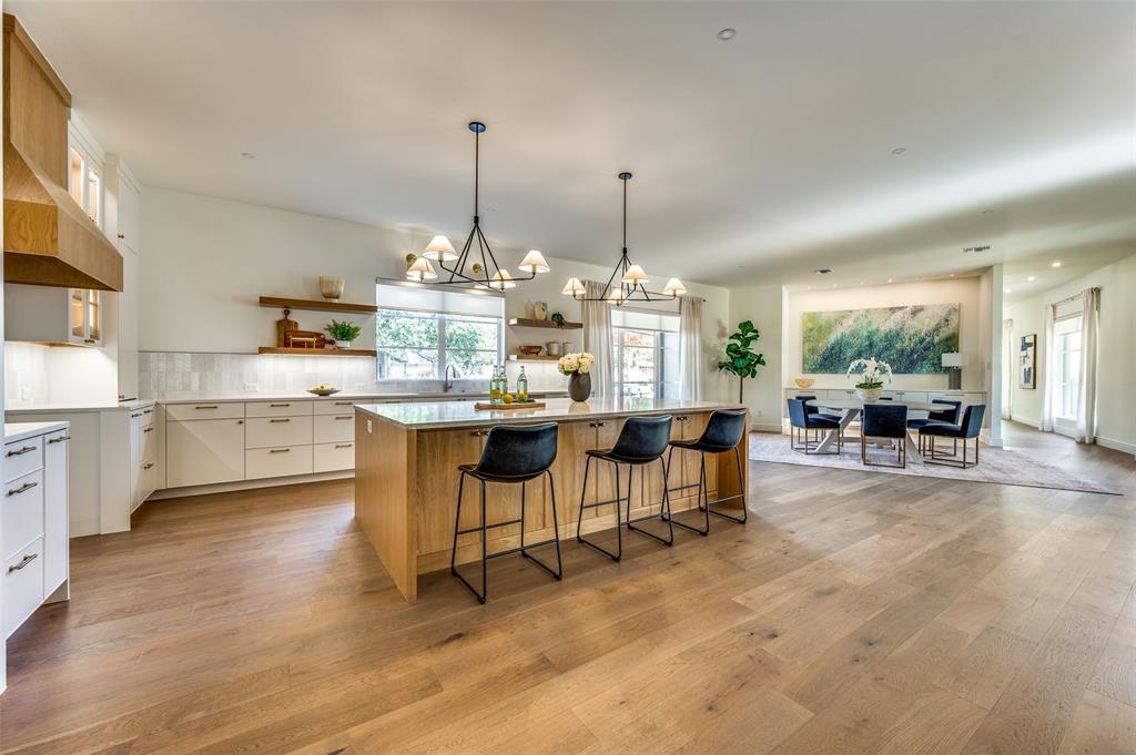 Royal Oaks Park - Residential