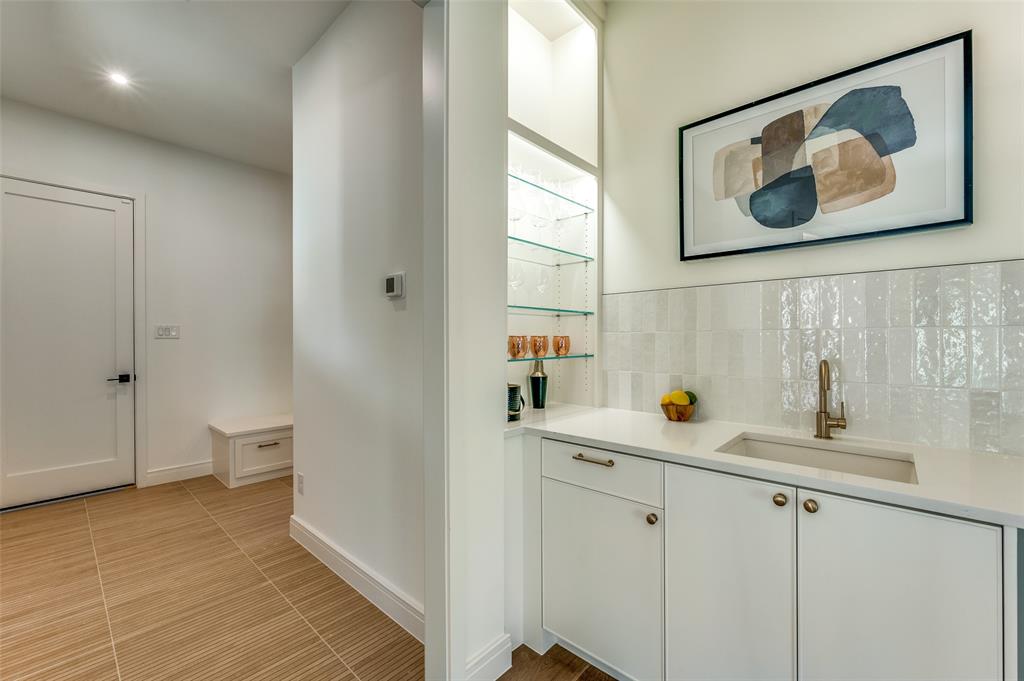 Royal Oaks Park - Residential