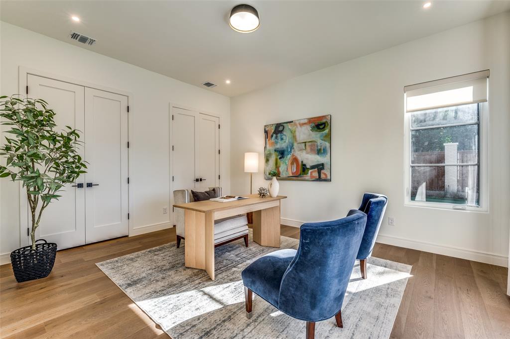 Royal Oaks Park - Residential