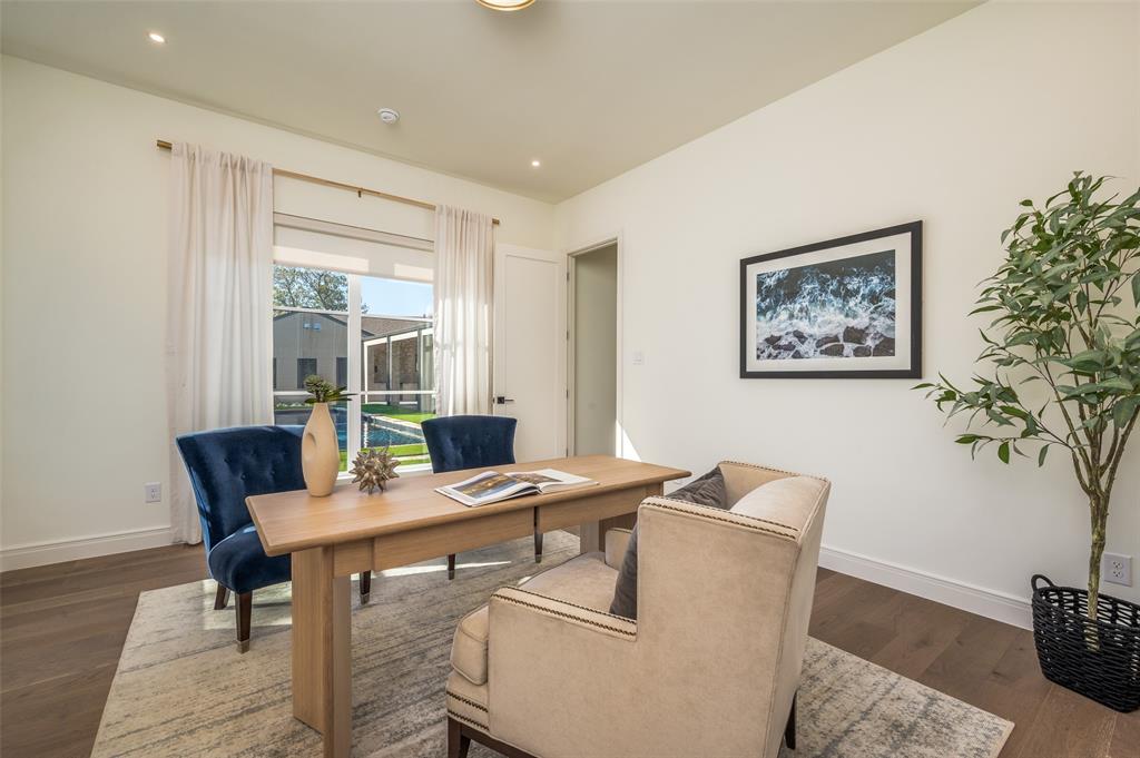 Royal Oaks Park - Residential