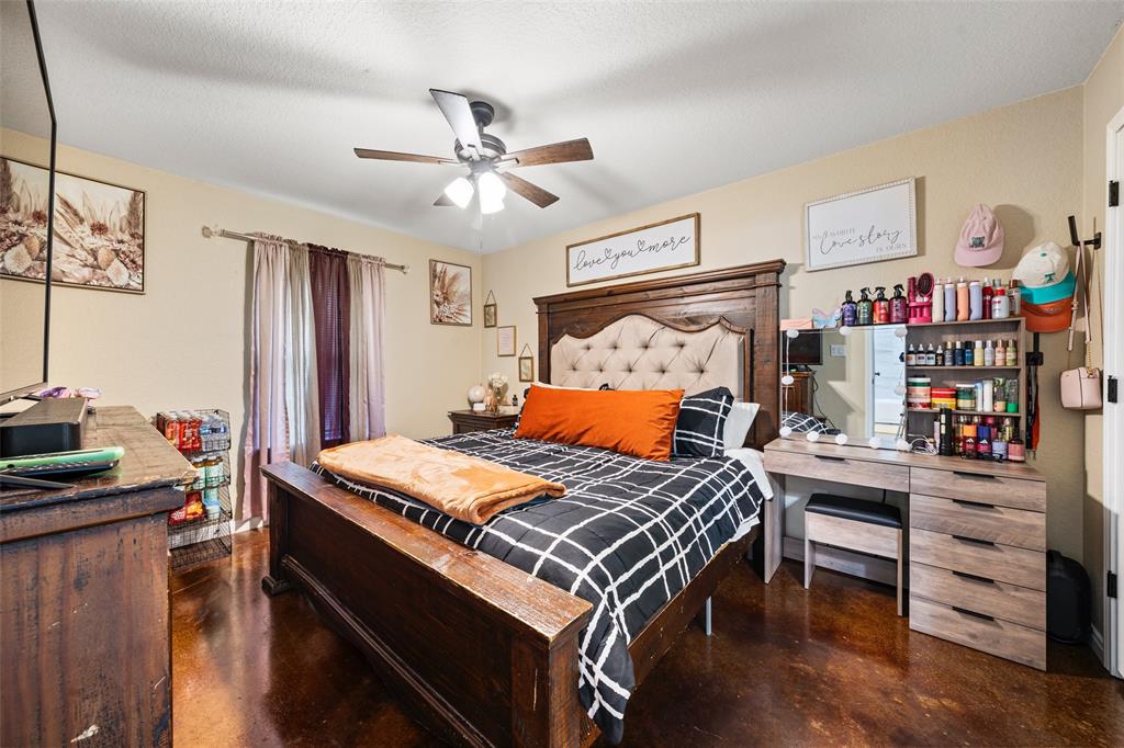1617 Cumberland - Residential Income
