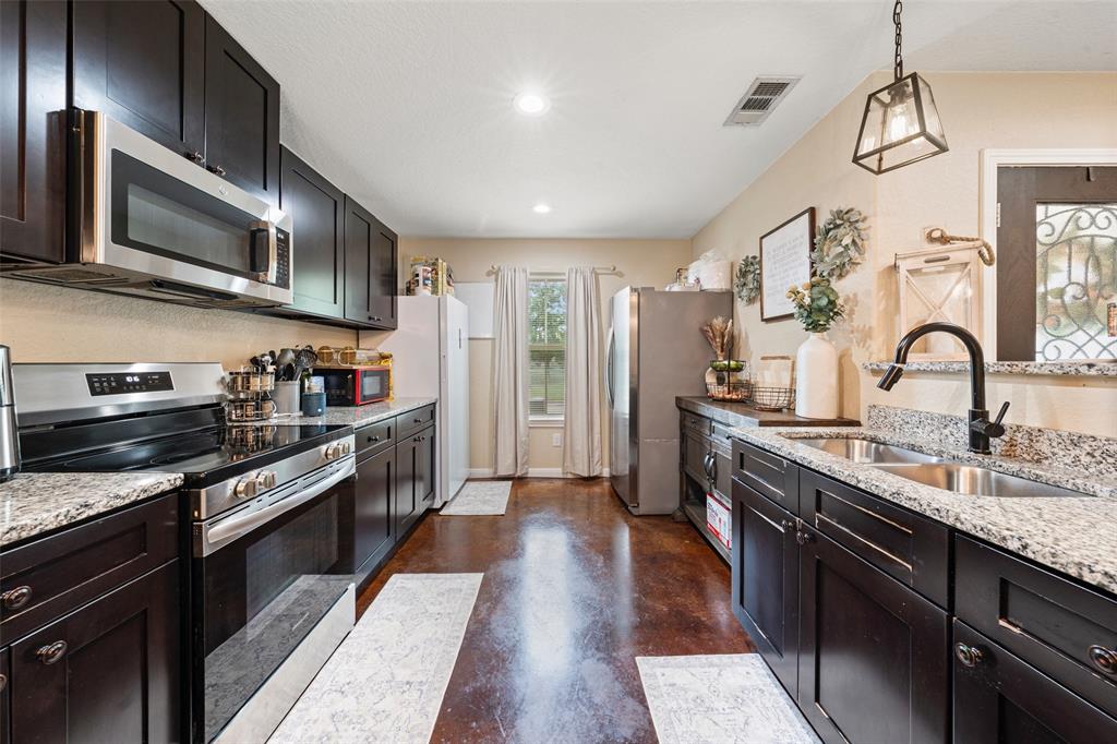 1617 Cumberland - Residential Income