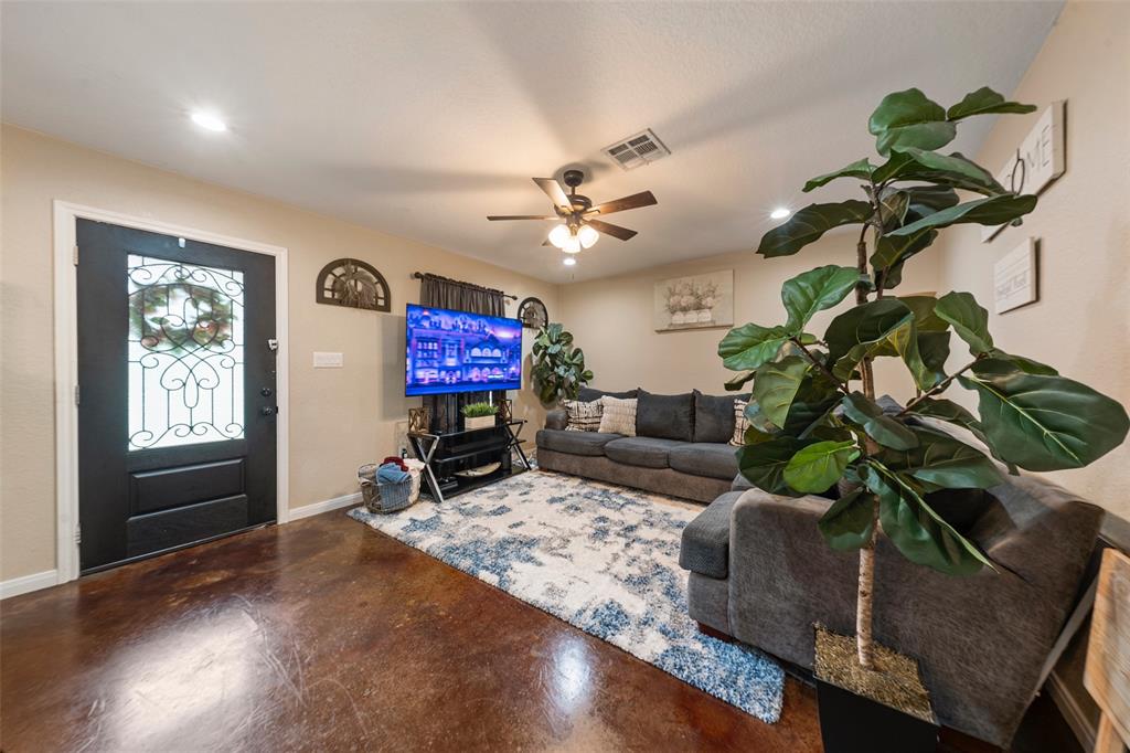 1617 Cumberland - Residential Income