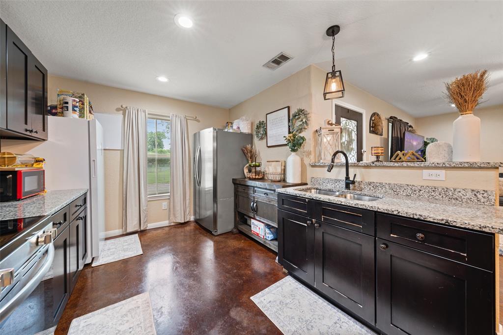 1617 Cumberland - Residential Income