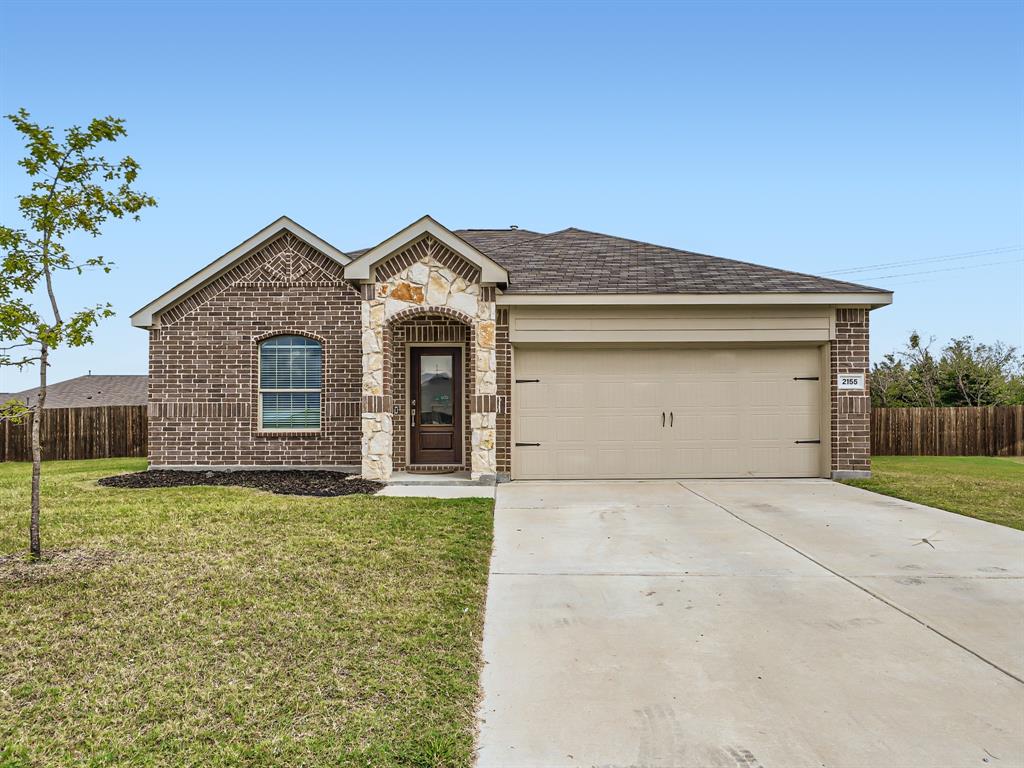 Click the Virtual Tour link to view the 3D walkthrough. Welcome to this inviting ranch-style home that boasts three spacious bedrooms and two modern bathrooms. Step inside to discover new, plush carpeting in the bedrooms and partially refreshed paint, giving the interior a fresh and welcoming ambiance. The heart of this home features a kitchen adorned with exquisite granite countertops and sleek stainless steel appliances, ensuring a blend of style and functionality. Laminate flooring throughout the main living areas provides a cohesive and easy-to-maintain aesthetic. The allure of this property extends beyond the interior, as the backyard beckons with a covered patio, perfect for al fresco dining or relaxing with a cup of coffee.  The expansive grassy yard offers ample space for outdoor activities and gardening, making it an ideal spot for both play and relaxation. Come experience the blend of style and practicality that awaits in this lovely ranch-style residence.