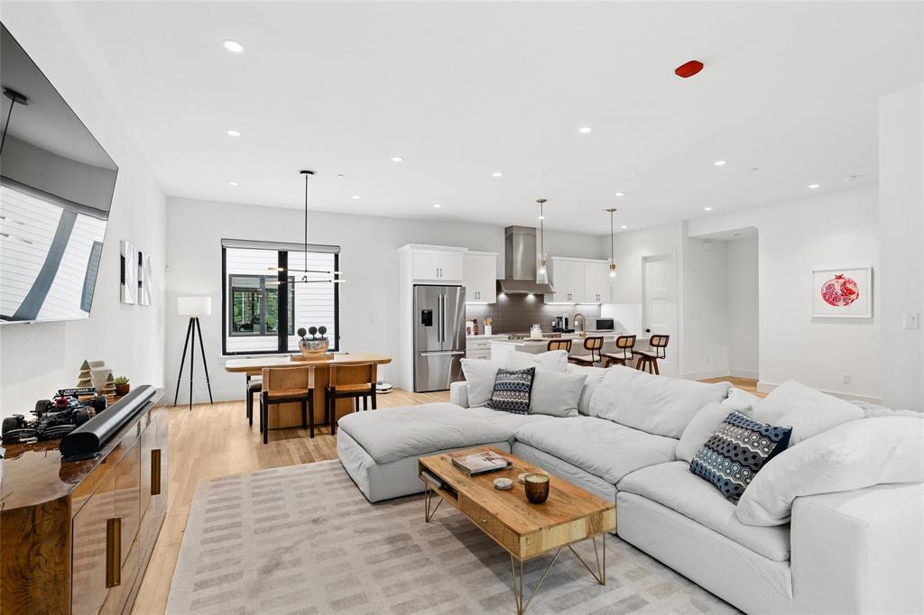 Reagan Street Townhomes - Residential
