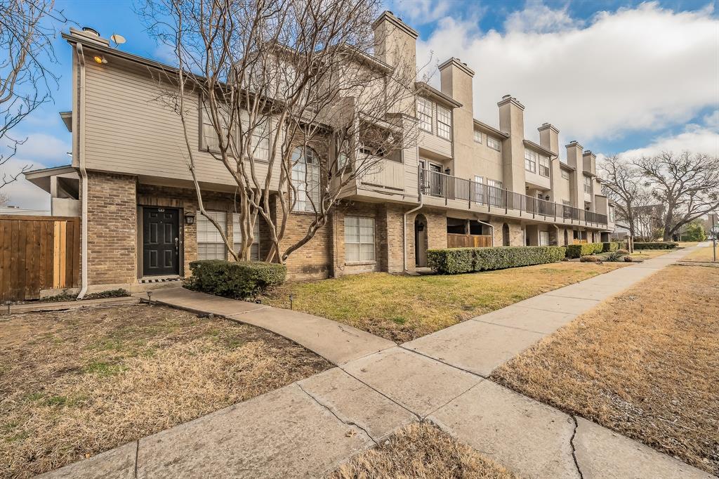 Ashton Square Condo - Residential
