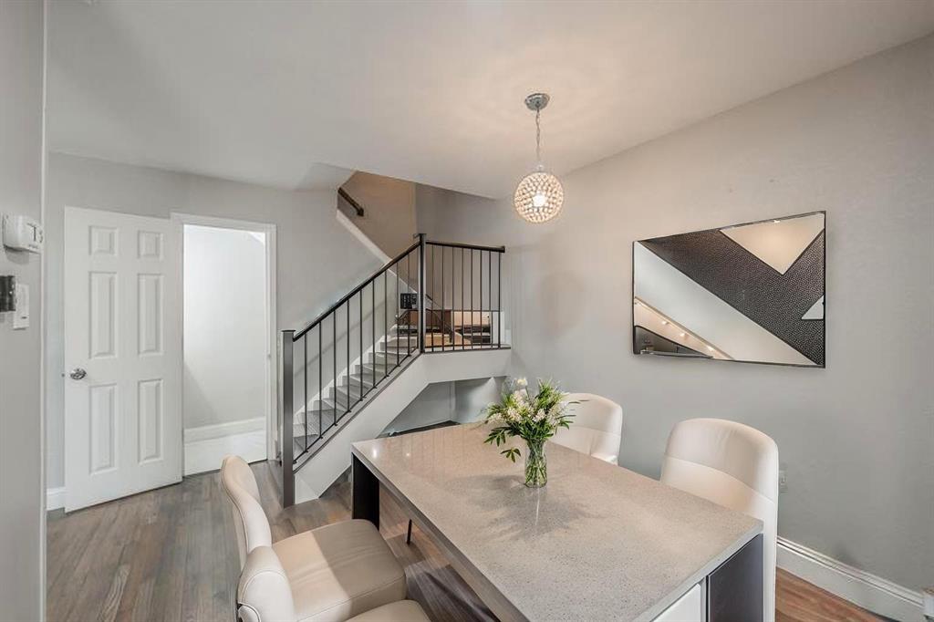 Ashton Square Condo - Residential