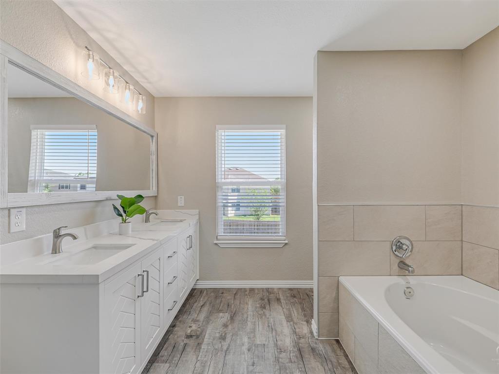 Saddlebrook Estates Ph 2 Krum - Residential