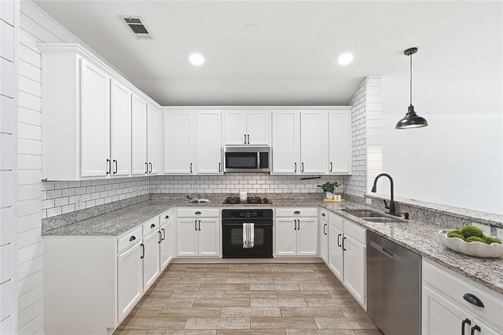 Summit View Lake Ph One - Residential