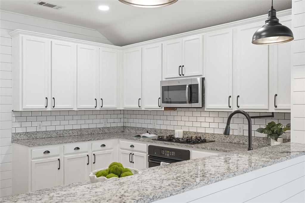Summit View Lake Ph One - Residential