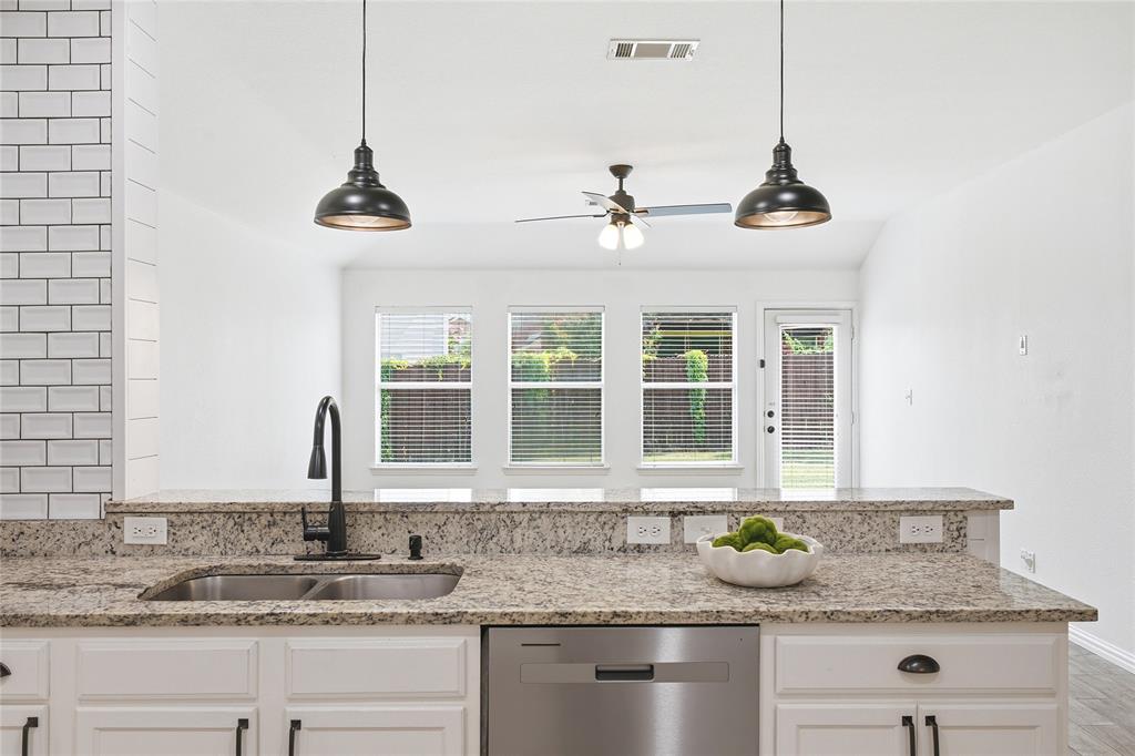 Summit View Lake Ph One - Residential