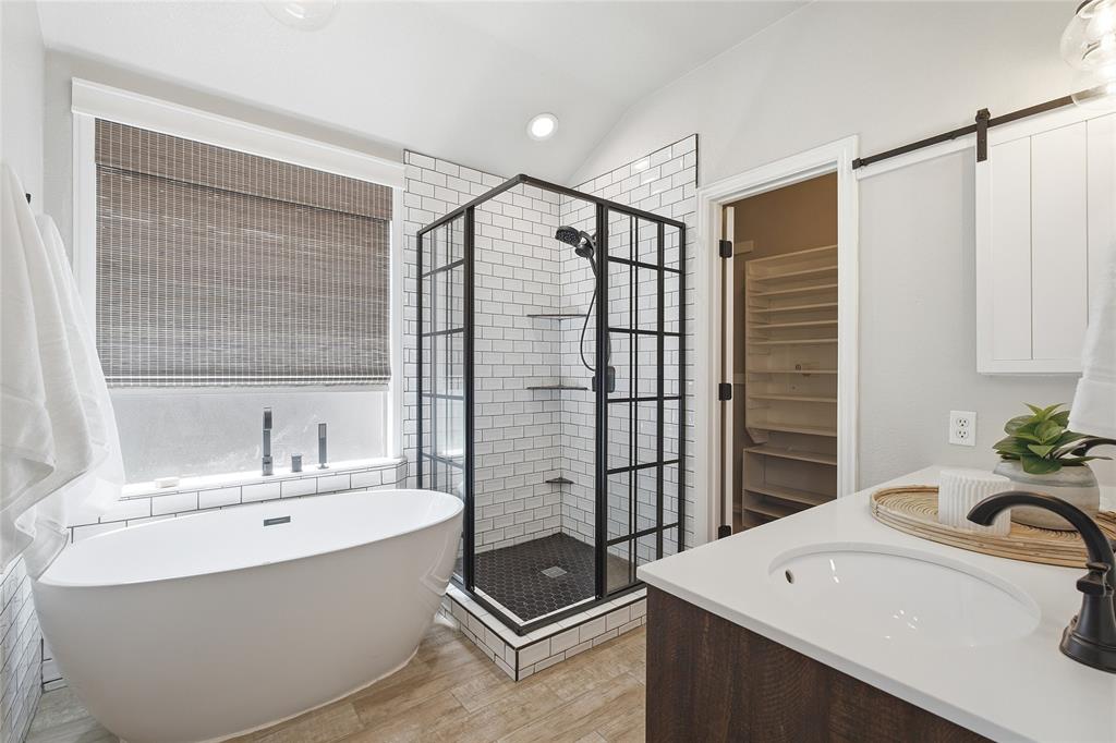 Summit View Lake Ph One - Residential