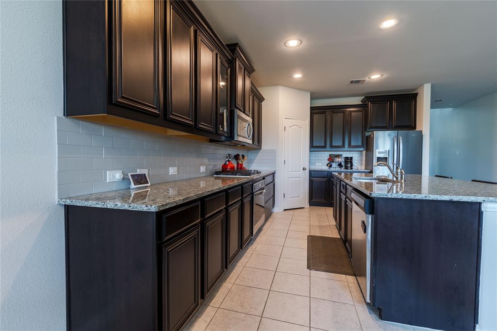Country Lakes West Ph Two - Residential
