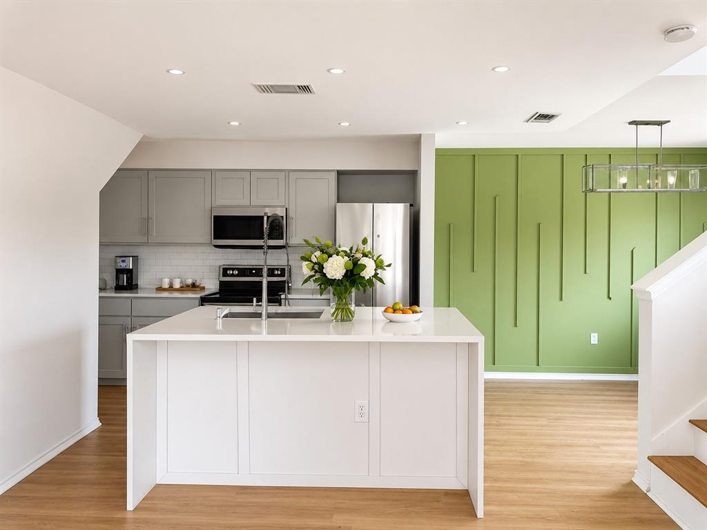 Richland Trace Condos - Residential
