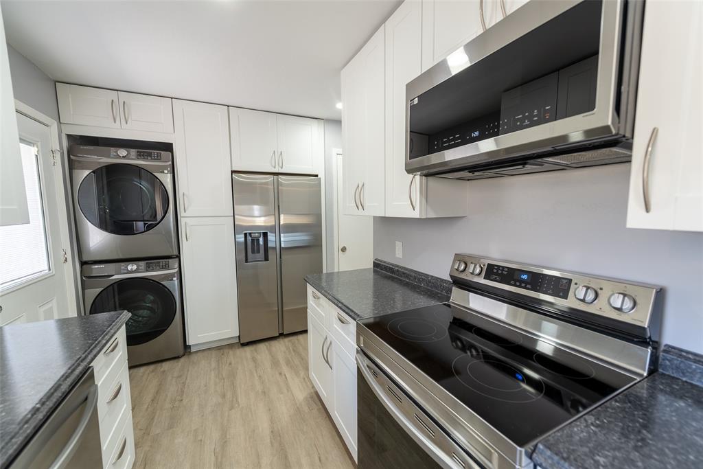 Henr Teal 52 - Residential