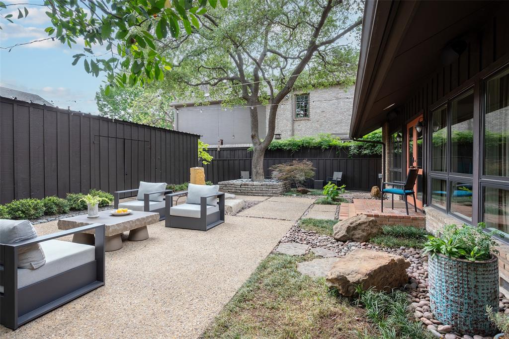 HIGHLAND PARK - Residential