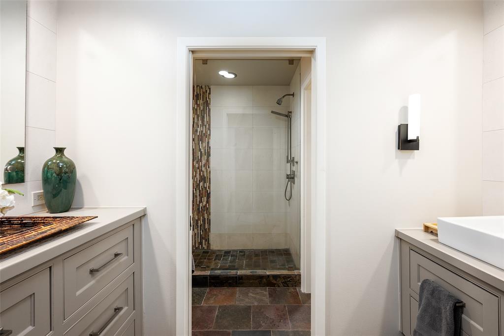 HIGHLAND PARK - Residential