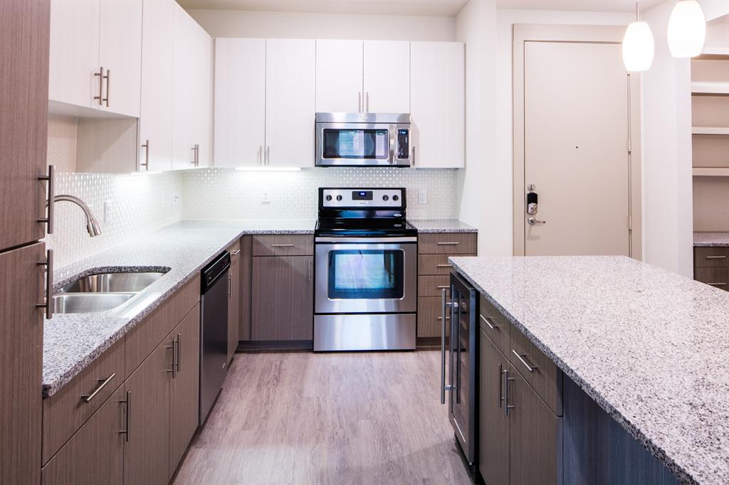 Brand new high-end boutique apartment community located off Oaklawn on Gilbert Avenue.  Featuring superior location, Magnolia on Gilbert features expansive floor plans with amenities such as a technology package that includes built-in stereo speakers in the living room and kitchen, Schlage® keyless entry locks, professionally designed closet systems, and stylish interior finishes.