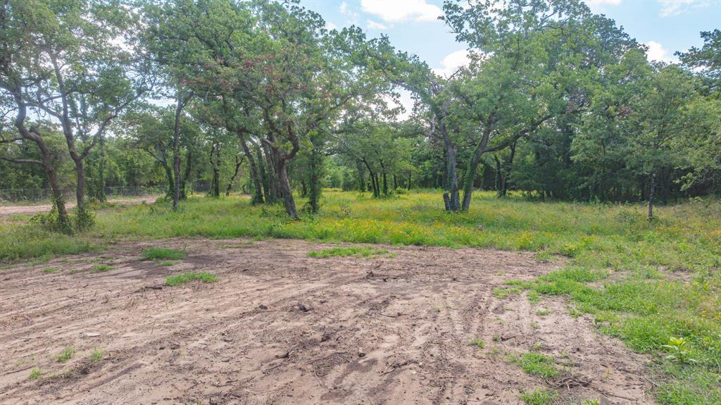 G M Collingsworth Surv A-121 - Land