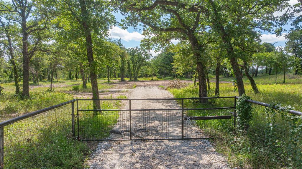 G M Collingsworth Surv A-121 - Land