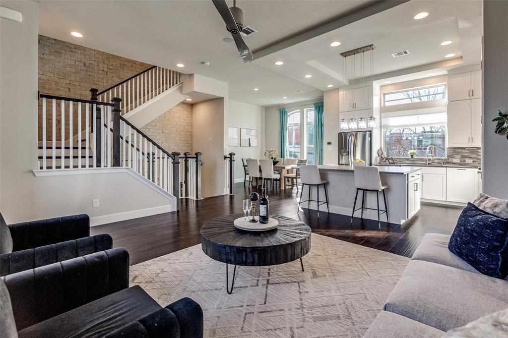 High Grv West Kessler Heights 1 - Residential