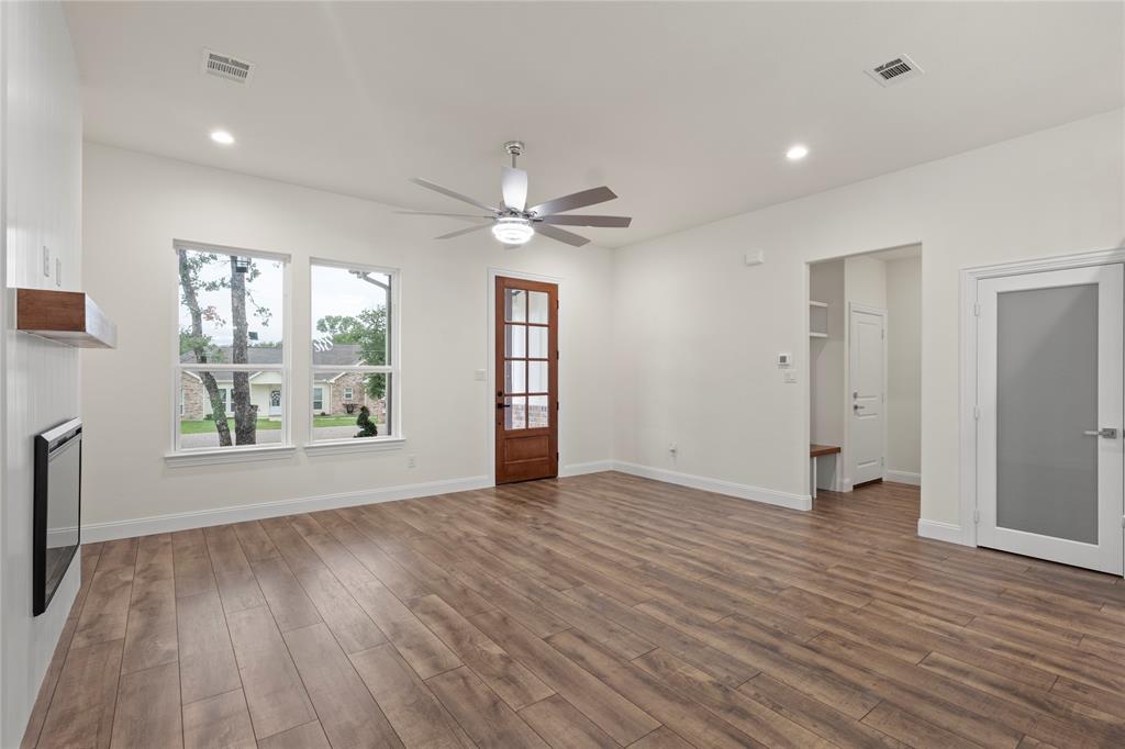 Runaway Bay - Residential